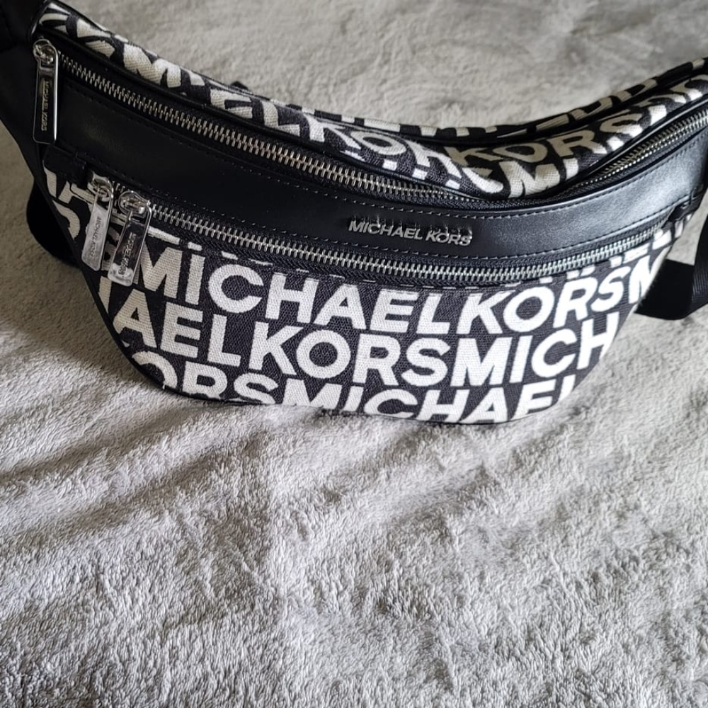Michael's kors bags - Picture 6 of 14